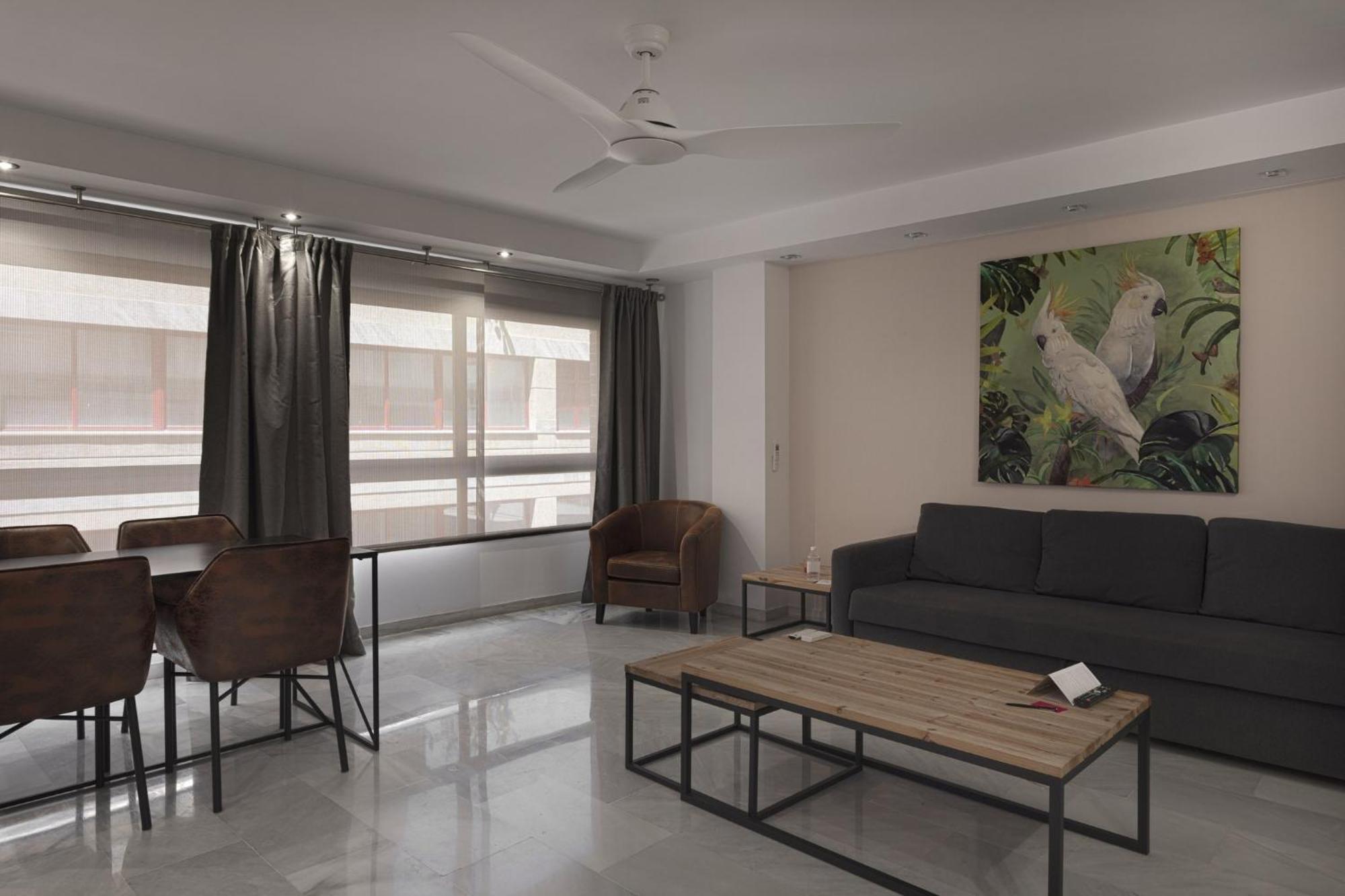 Beach Malagueta By Caleta Homes Malaga Exterior photo
